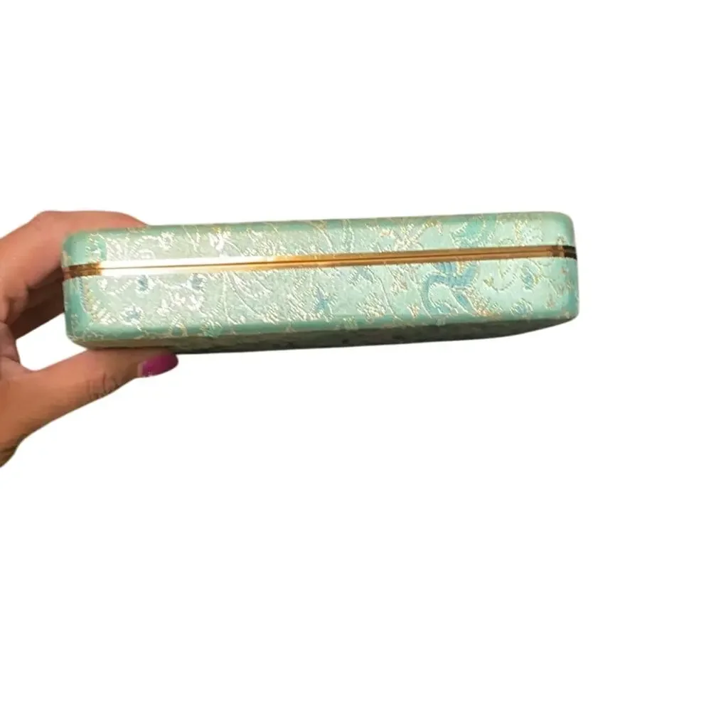 Vintage sea foam gold accents jewelry box oriental Asian travel trinket box